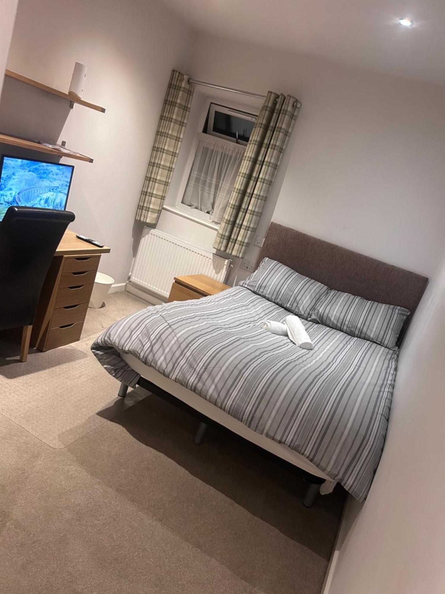 Seafords Guest House Stoke-on-Trent Extérieur photo