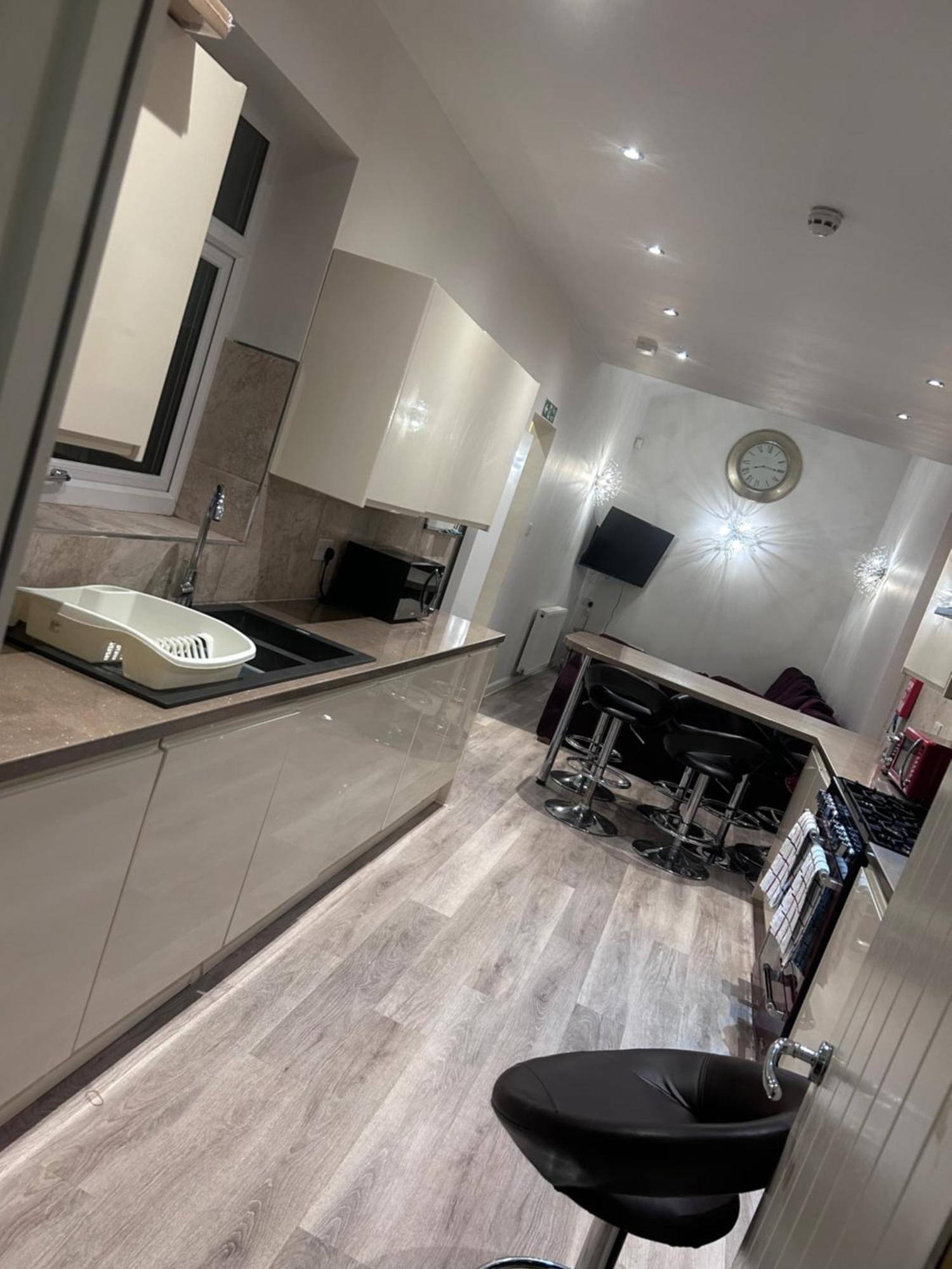 Seafords Guest House Stoke-on-Trent Extérieur photo