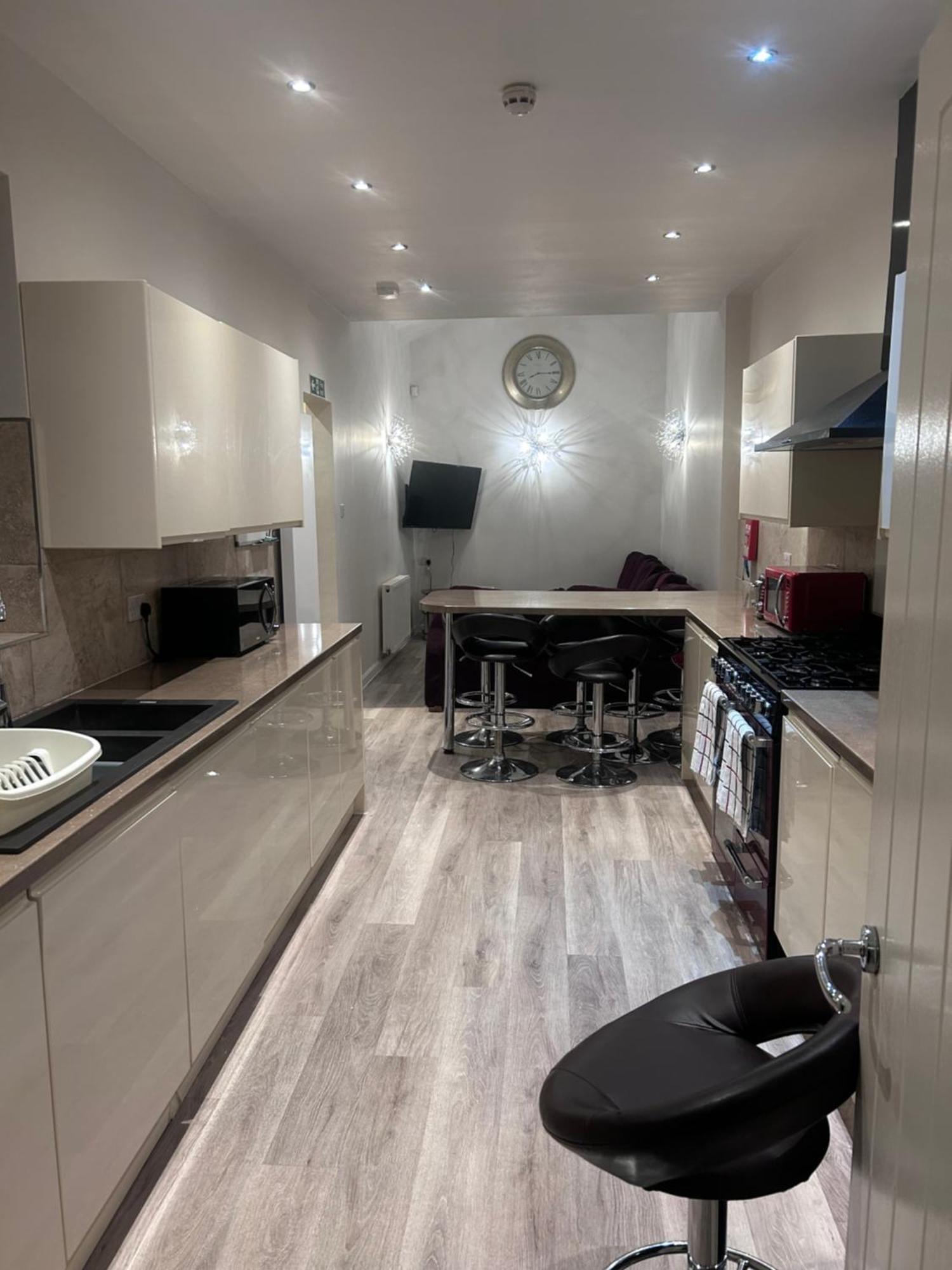 Seafords Guest House Stoke-on-Trent Extérieur photo
